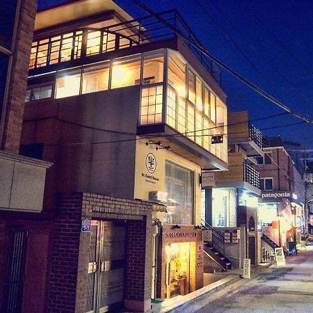 Br. Guesthouse Hongdae Seoel Buitenkant foto