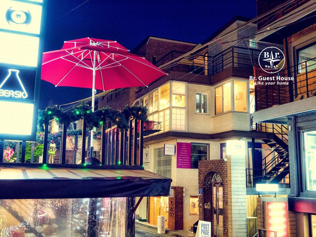 Br. Guesthouse Hongdae Seoel Buitenkant foto