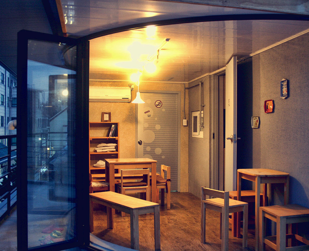 Br. Guesthouse Hongdae Seoel Buitenkant foto