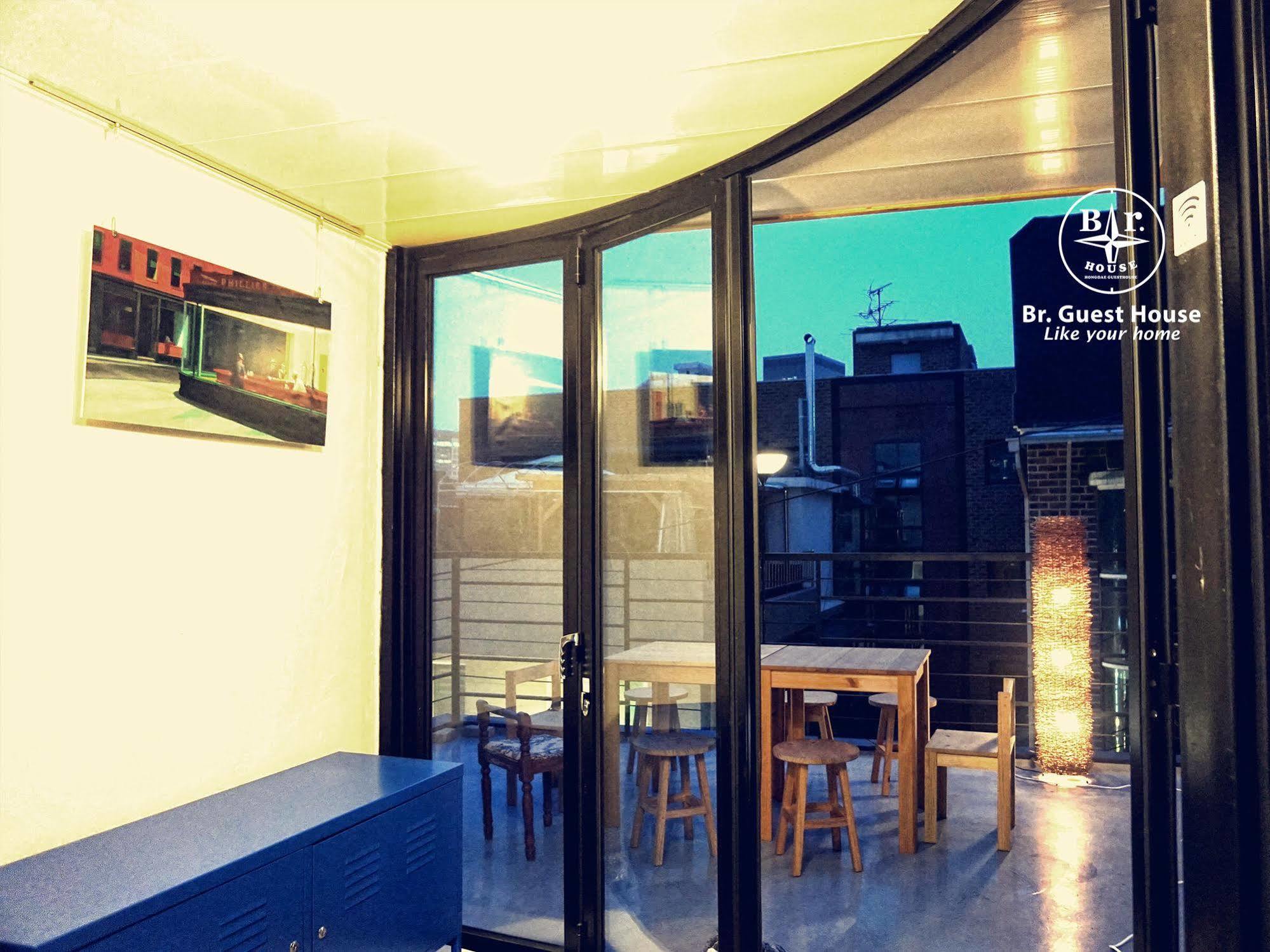 Br. Guesthouse Hongdae Seoel Buitenkant foto